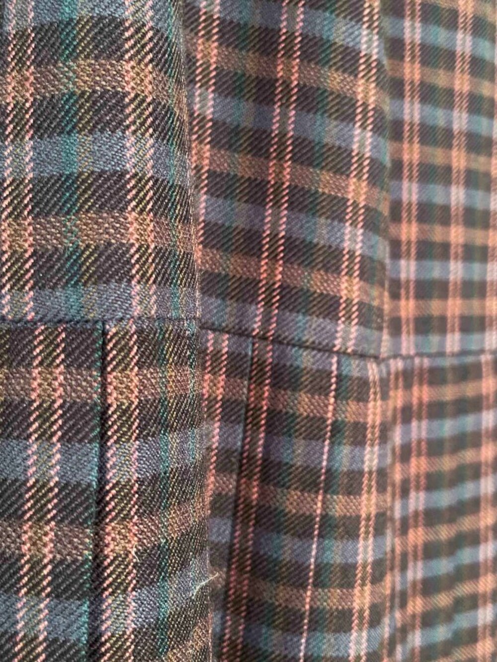 100% Wool Navy Blue Plaid Midi Skirt (29'') - Picture 4 of 6